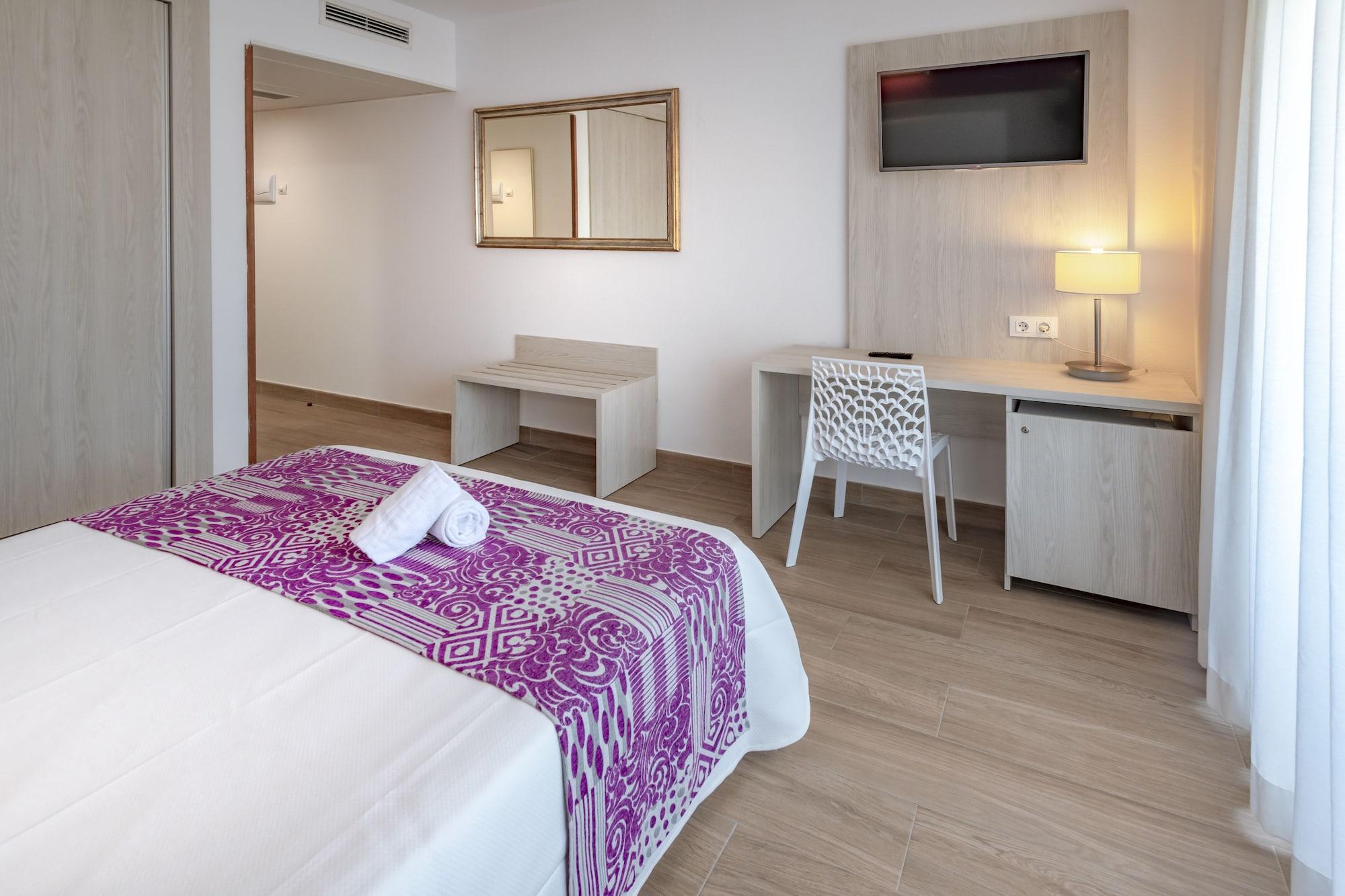 4R Meridia Mar Hospitalet De L'Infant Luaran gambar