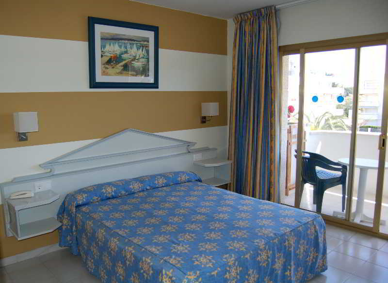 4R Meridia Mar Hospitalet De L'Infant Luaran gambar